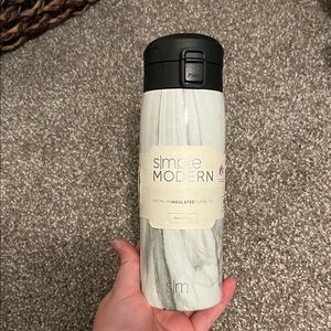 Brand new 16 ounce simple modern Tumblr